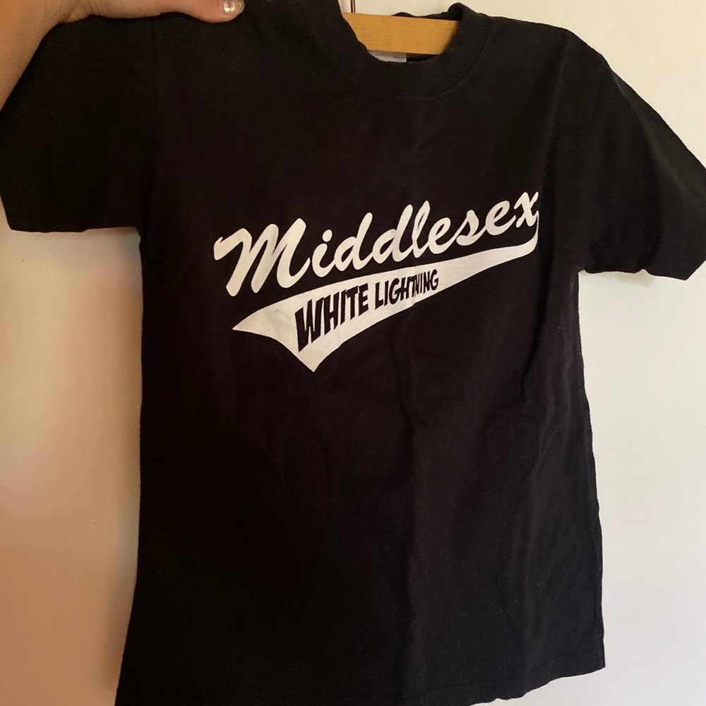 Black cotton graphic detailing tee